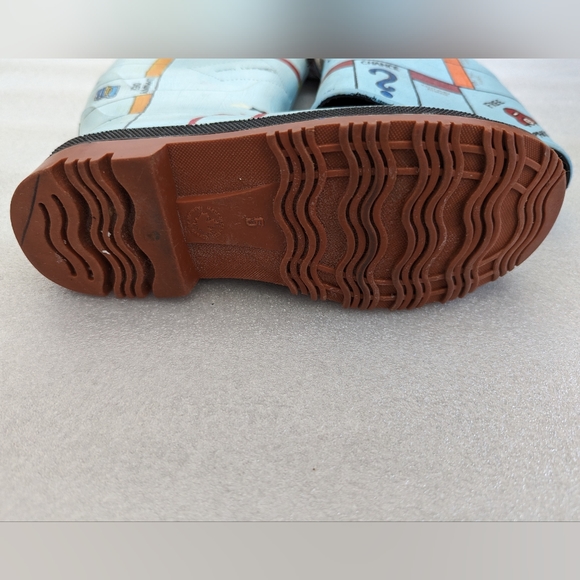 Monopoly print rain boots for kids size 5 - Picture 6 of 6